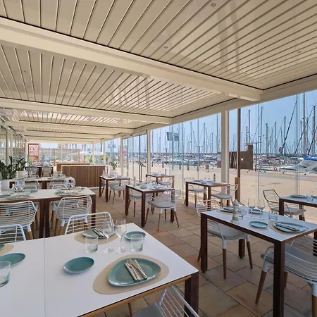 Marina 4* Badalona