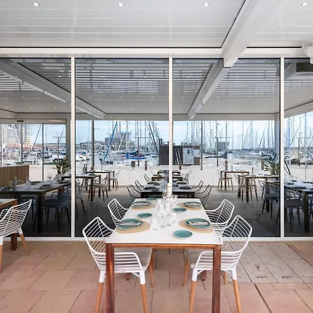 Marina Hotel 4*