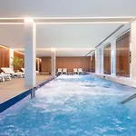 Marina 4*