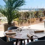 Marina Hotel