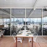 Marina Hotel 4*