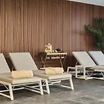 Marina Hotel 4*